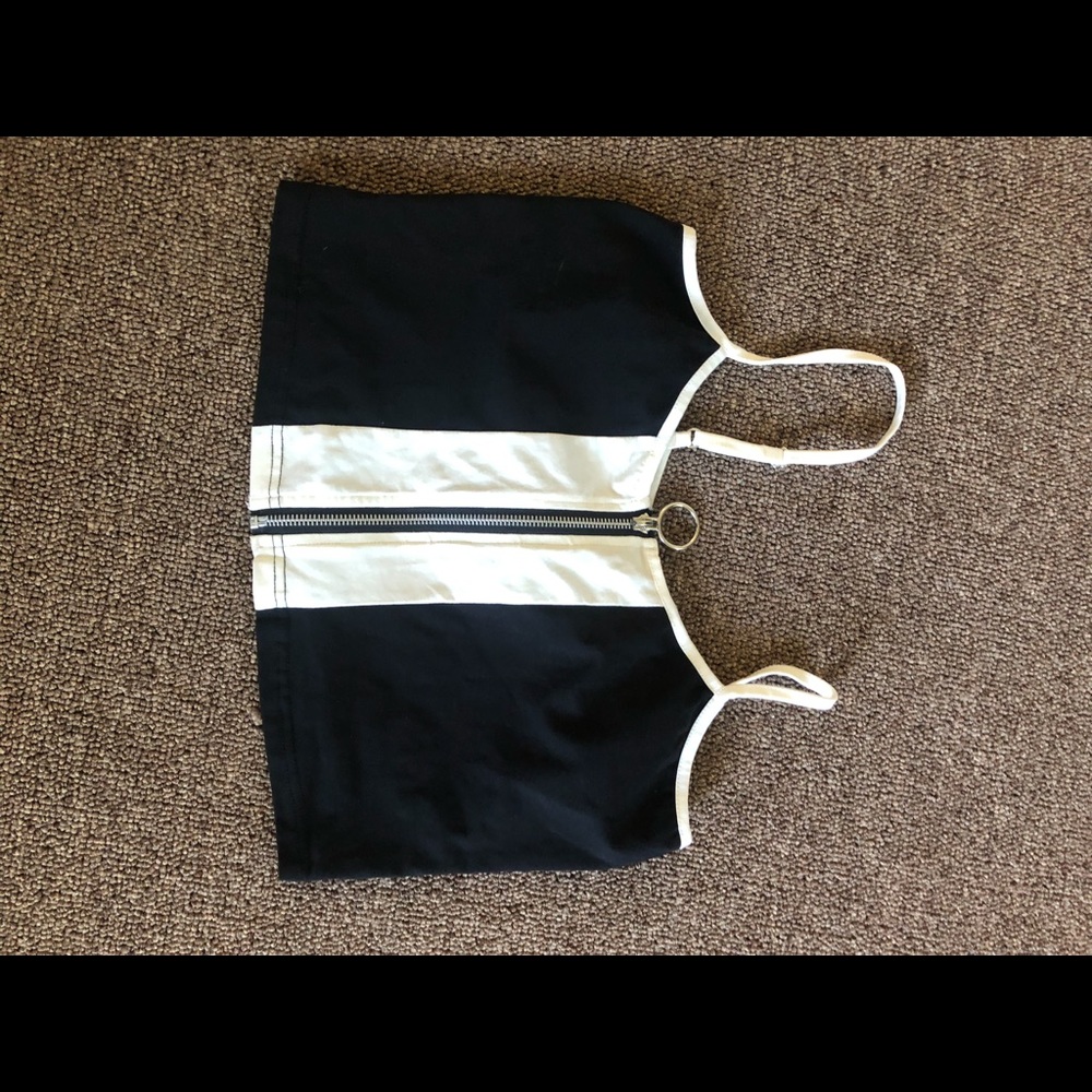 Forever 21 top front zipper